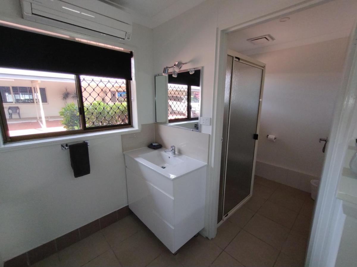 Cascade Motel In Townsville Exterior photo